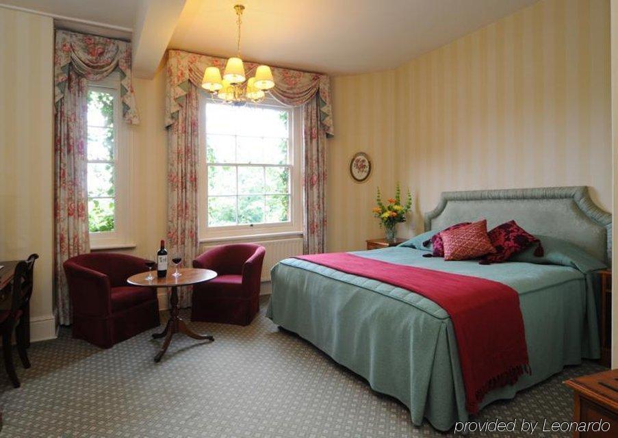 The Crown Manor House Hotel Lyndhurst Ruang foto