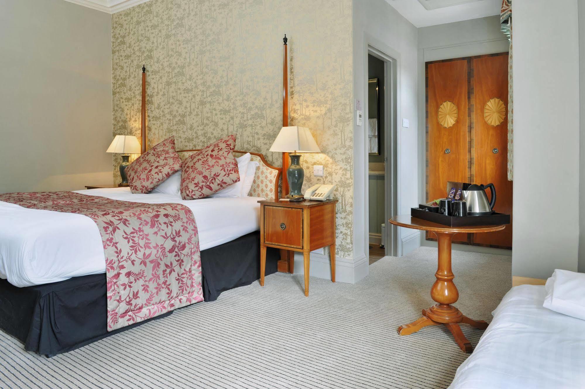 The Crown Manor House Hotel Lyndhurst Bagian luar foto